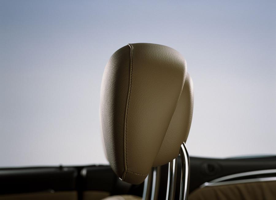  Mercedes-Benz CLK320 CDi Cabriolet 2007 года  (фото 26 из 35)